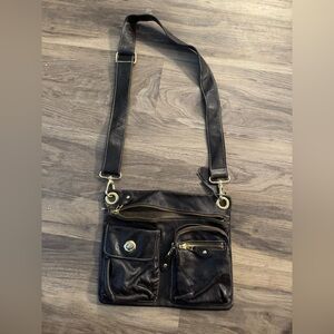 Roots leather bag